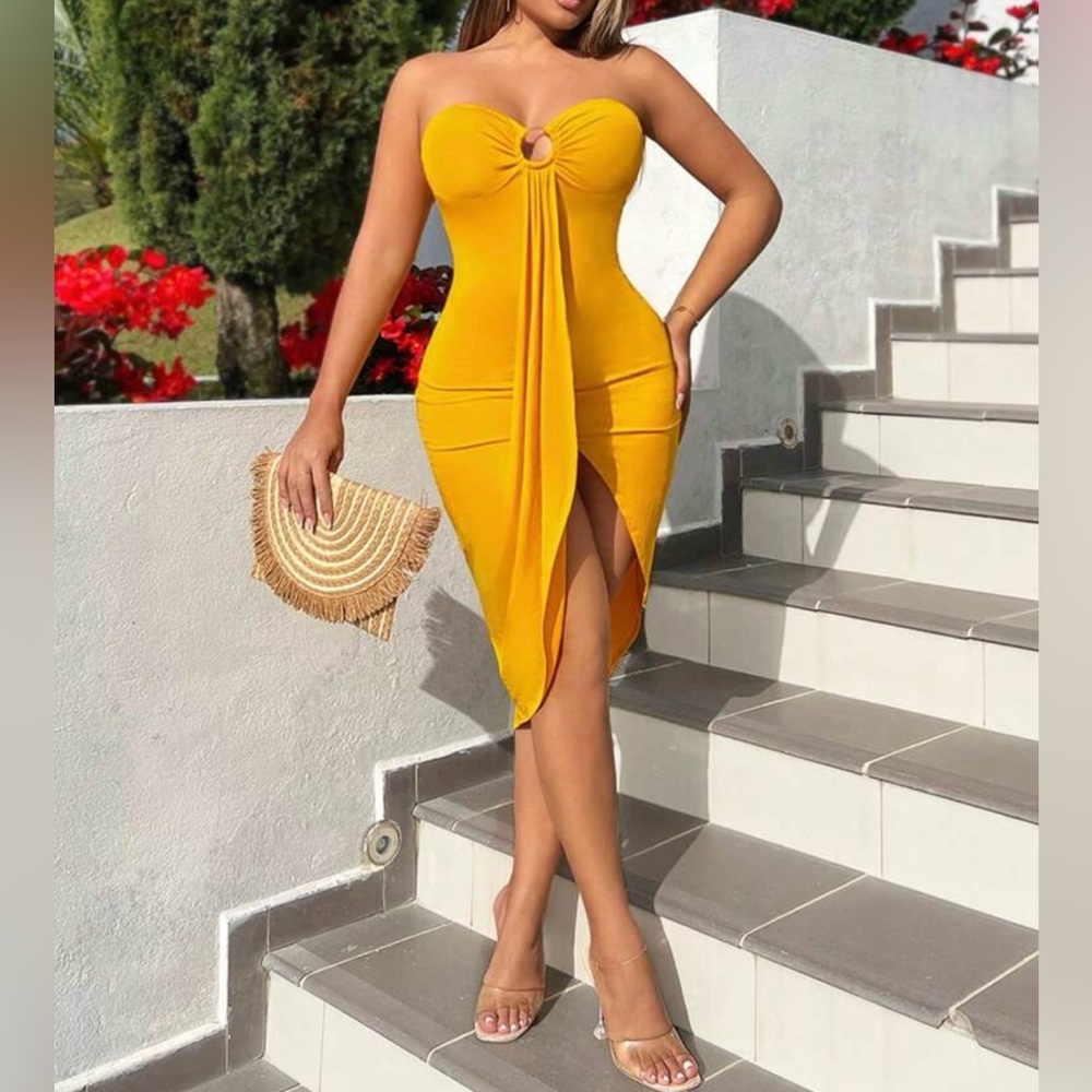 Planet Gold Yellow Strapless Bodycon Dress with Ruched Slit